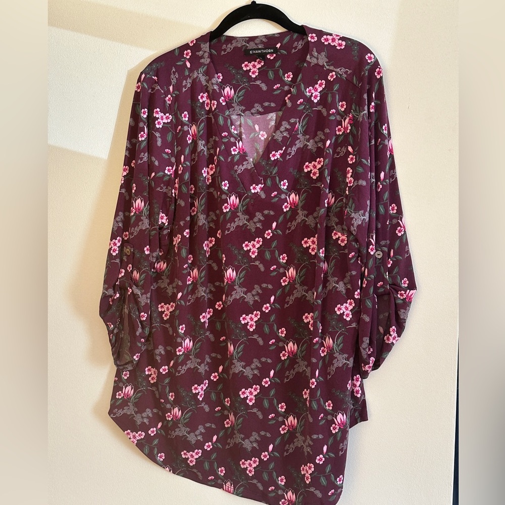 41 Hawthorn V-neck tunic